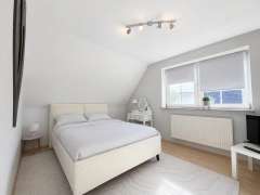 bf50d7db-2906-44cb-8d5c-fa3b936a0cb5.jpg